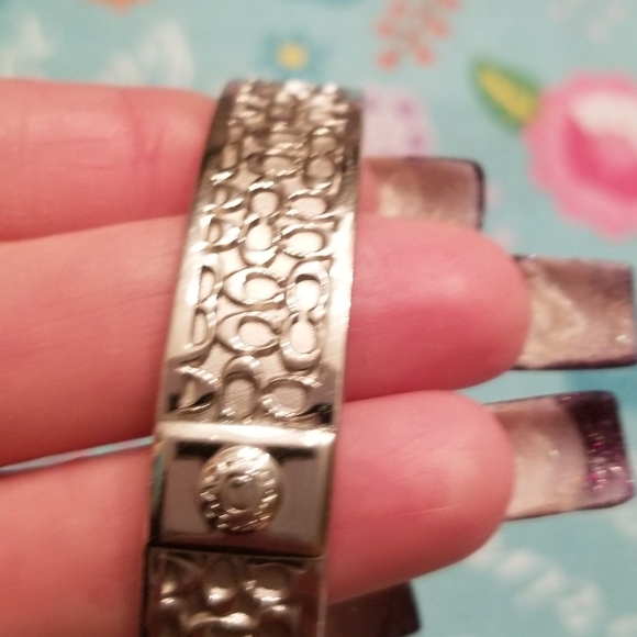 Coach Bracelet - Picture 2 of 3